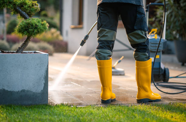 Best Deck Pressure Washing  in Mount Cob, PA
